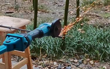 Use the Pole Angle Grinder to cut distant metal. No need to hold the grinder closely, keeping you far from the operation area for better safety.