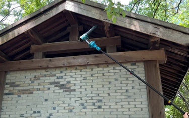 How to Use Cordless Pole Leaf Blower for a Thorough, Spotless Clean